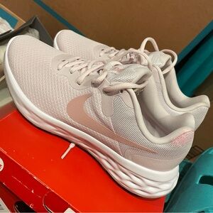 NIKE Running Tennis Shoes 2022